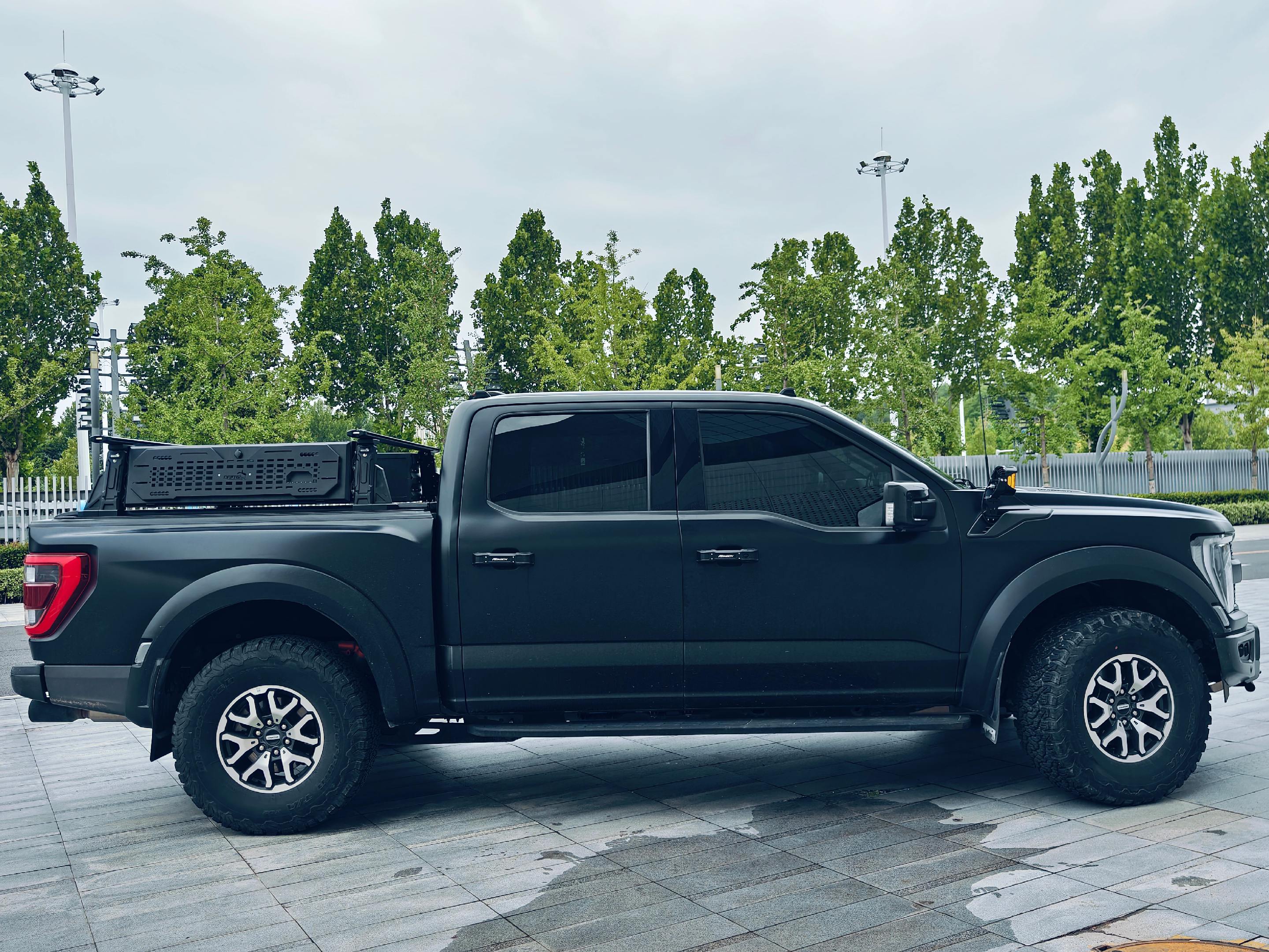 行者多功能龙门架